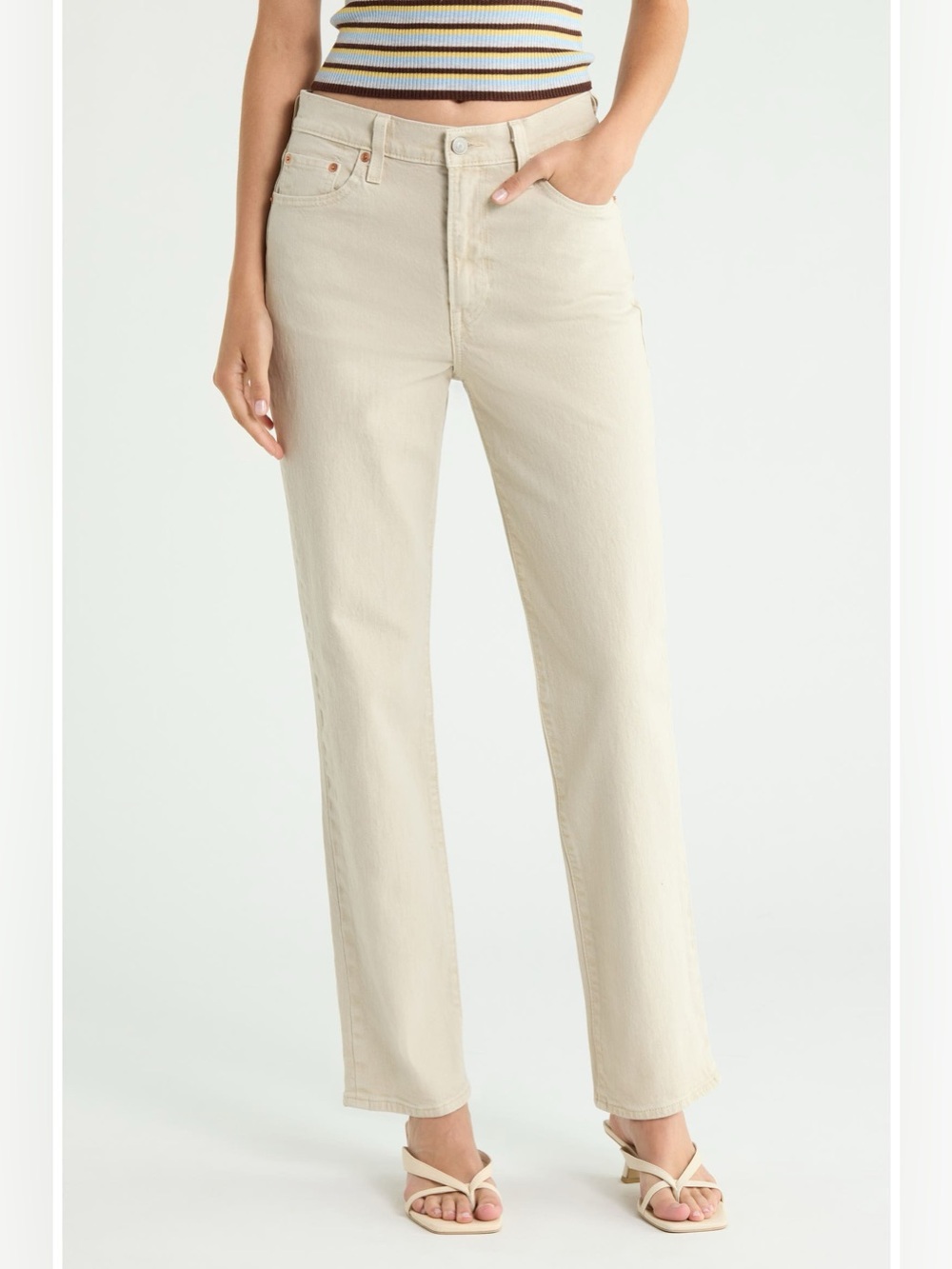 Levi’s Middy Straight Leg Oat Women’s Jeans Size 30 NWT